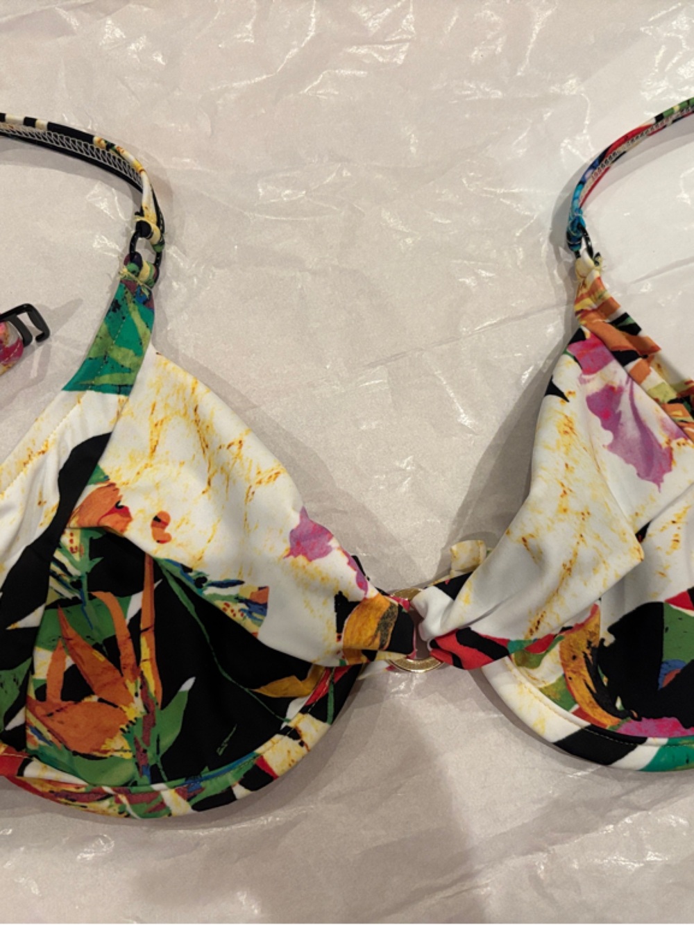 VENUS Multicolor Floral Underwire Bikini Top